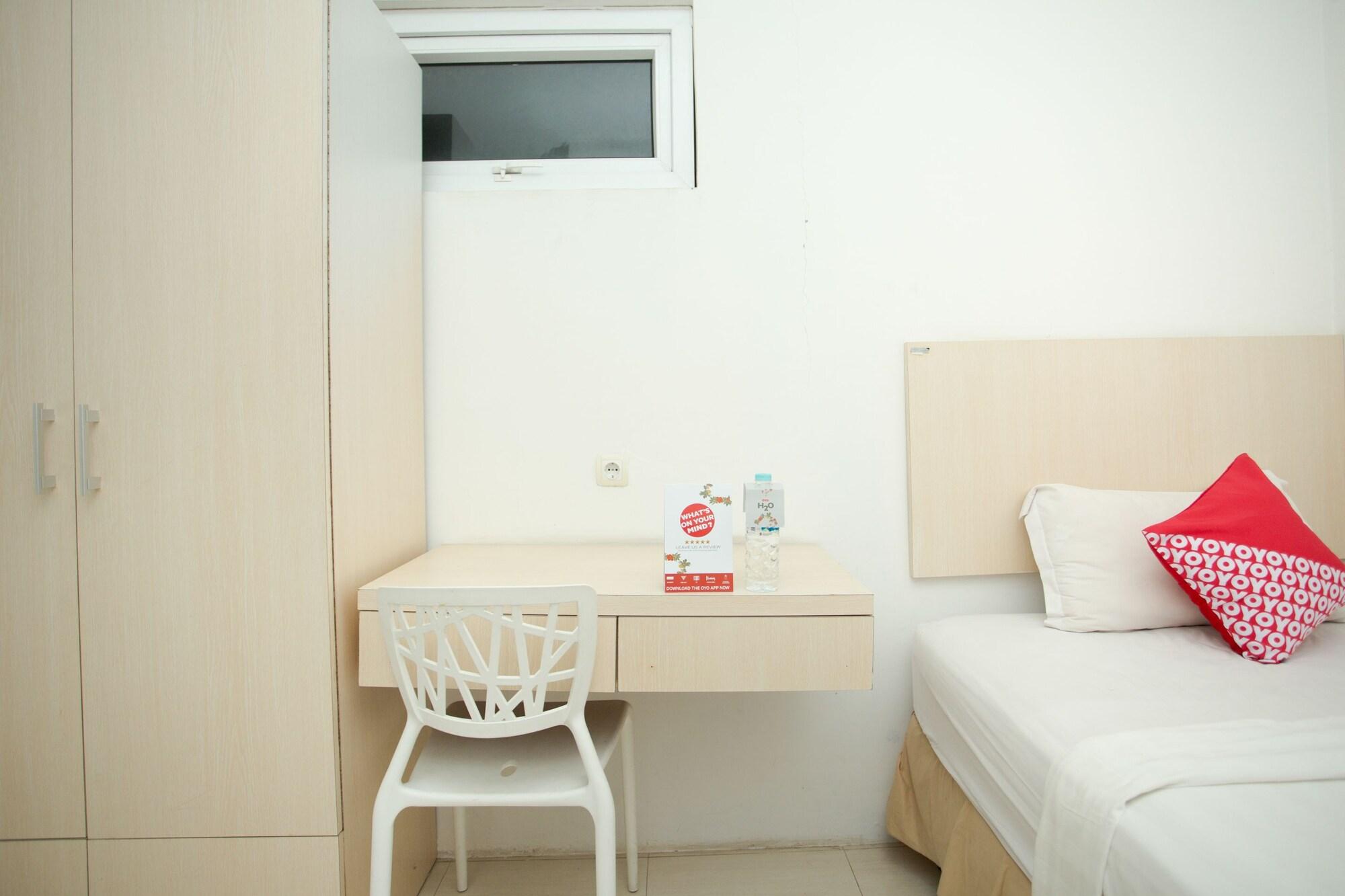 Oyo 850 Lapan Lapan Hotel Banjarmasin  Kültér fotó