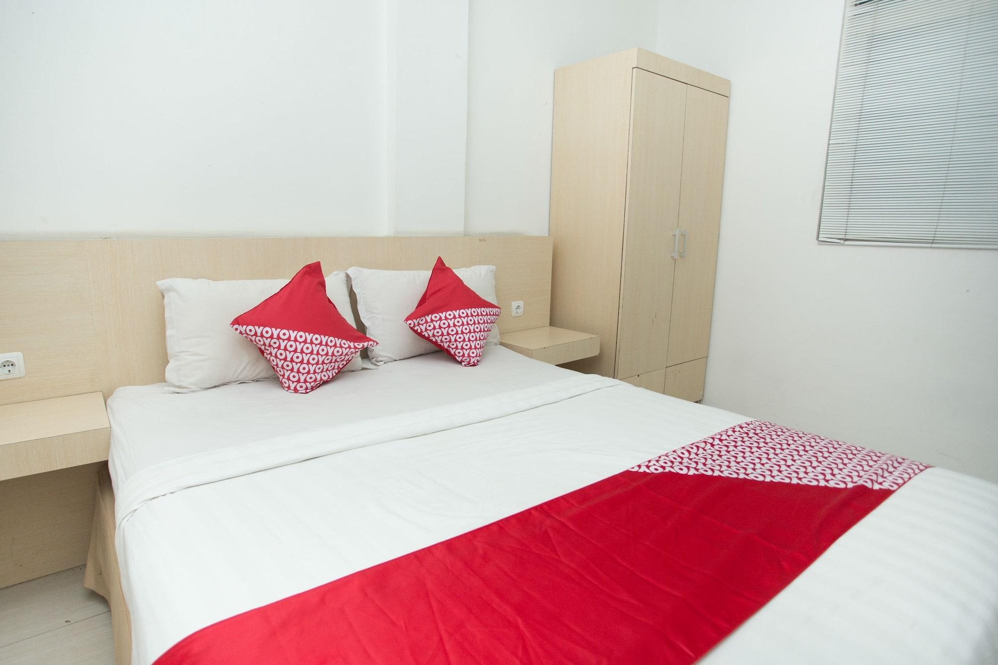 Oyo 850 Lapan Lapan Hotel Banjarmasin  Kültér fotó