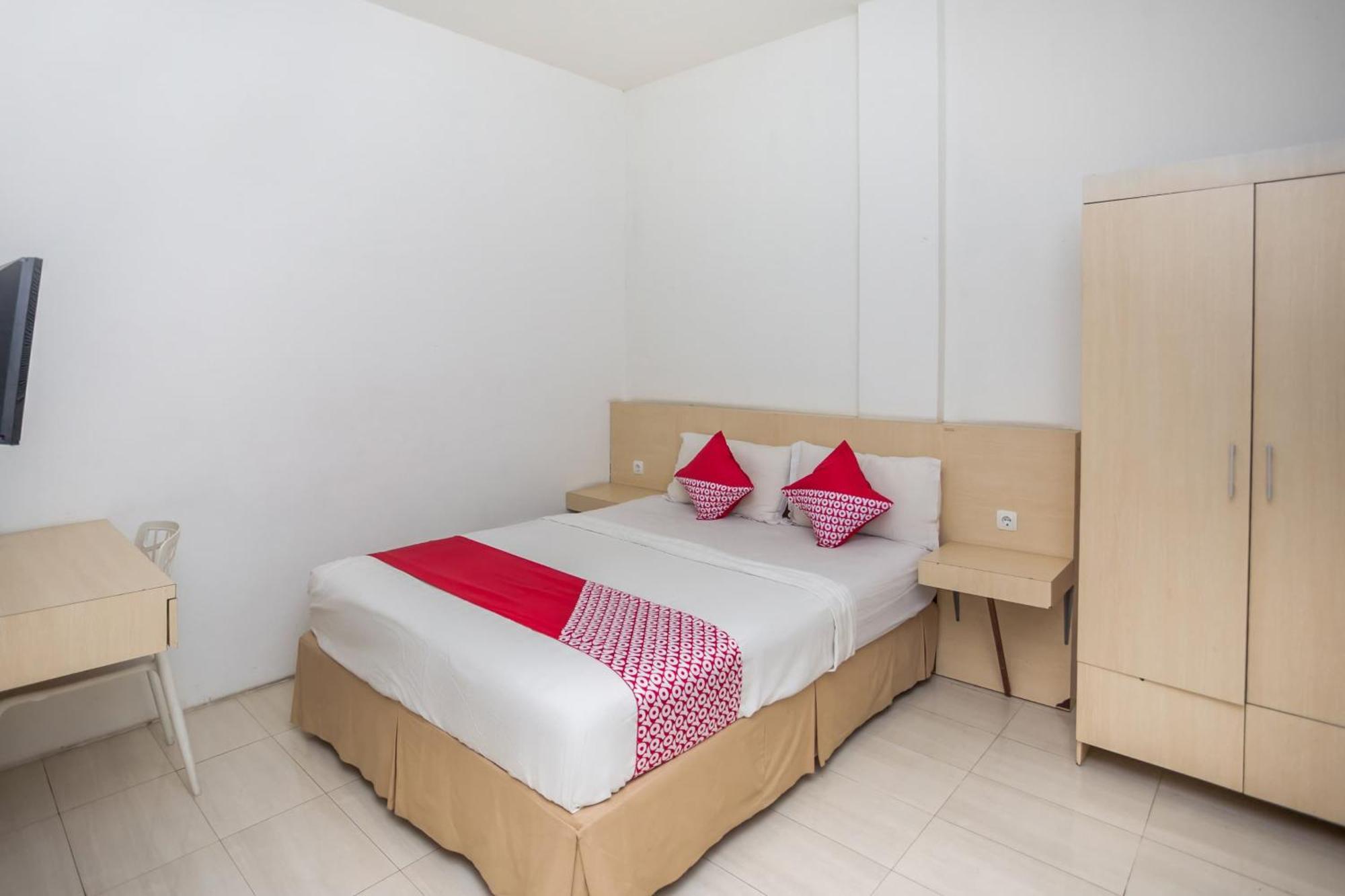 Oyo 850 Lapan Lapan Hotel Banjarmasin  Kültér fotó